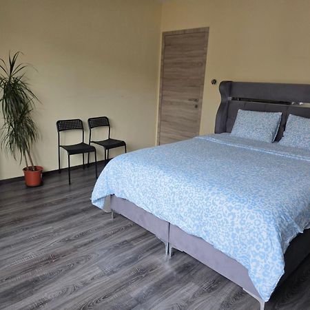 Right Choice Studio Антверпен Экстерьер фото
